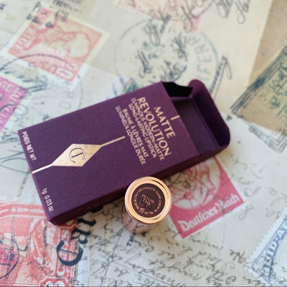 Charlotte‎ Tilbury pillow talk lipstick - Picture 4 of 6